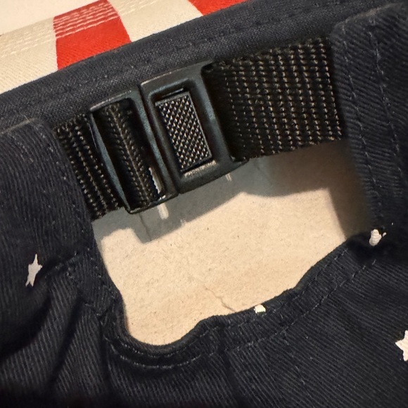 Old Navy, American Flag Adjustable Hat - Picture 5 of 6